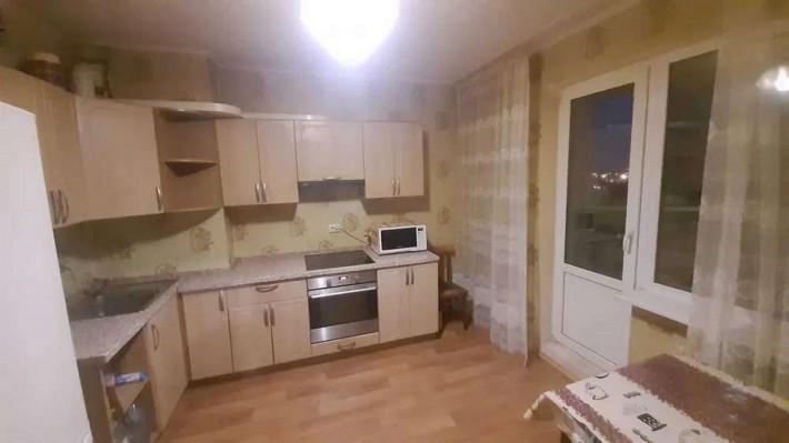 Продам 3-кімнатну квартиру вул.Ващенка,1, м.Осокорки - фото 1