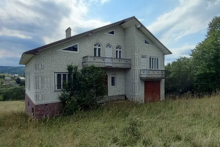 Продається двоповерховий Будинок. Камін. Гараж. Гори. - фото 1