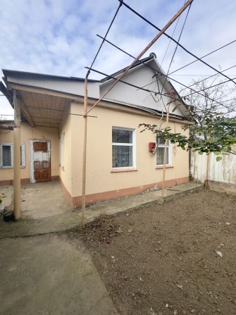 Продам Отдельный Дом 3 комнаты, на асфальте - фото 1