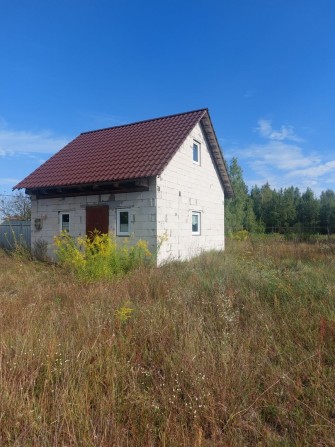 Бабинці-продам гостьовий  будинок та фундамент . - фото 1