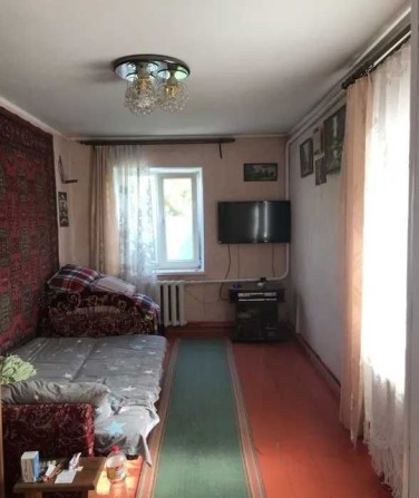 (13/1Ж) Продам дом в центре Великодолинского, 80 м² - фото 1