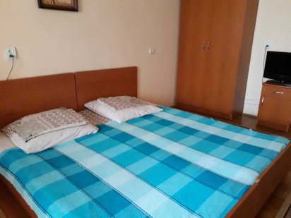 Здаю квартиру подобово. м. Берегово в центрі Берегово