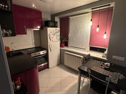 ДЗВОНІТЬ АБО ПИШІТЬ В МЕСЕНДЖЕРИ! Подобово  квартира на Луганського