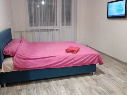 Квартира подобово Лозовая