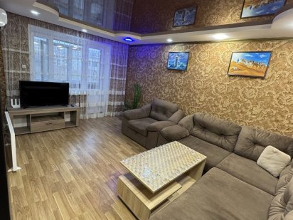 Квартира посутучно 2-комнатная Павлоград