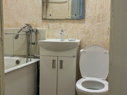 Здам двокімнатну  квартиру  подобово посуточно Чугуев