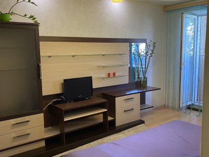 Сдам 1комн в центре посуточно Кременчук