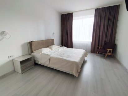 2-во кімнатна в центрі. ЖК Театральний Ровно