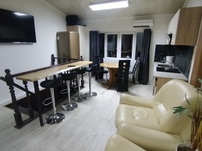 подобова 4кім. ідеально для Вечірок! Черновцы