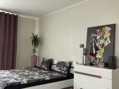 Оренда квартири посуточно. Центр, Кінотеатр Україна