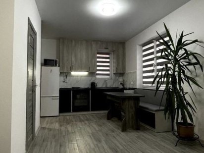 Подобова погодинна оренда квартири Ровно