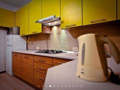 Вільно  !Центр Новобуд,Майдан 3-4 окр. спальні місця,Стоянка,Звітні