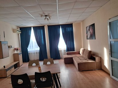 Чудова простора квартира в центрі Ужгород