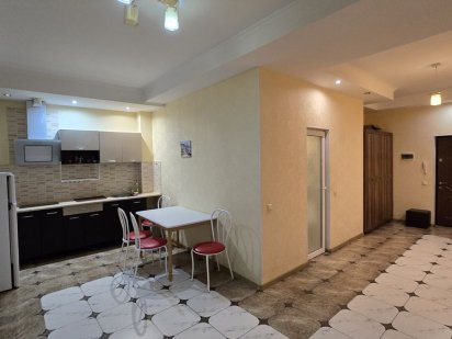 Здам подобово 3 кімнатну квартиру з ремонтом в центрі Черкаси