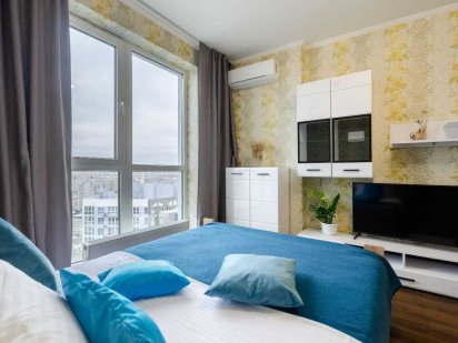 Видова Квартира На Озеро з Панорамою Київ