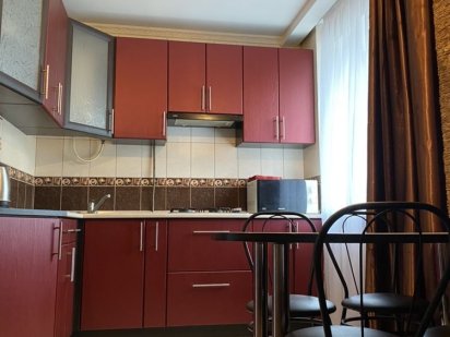 Двушка! Пр. Мира 35 гост.Украина Чернигов