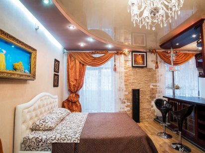 Студія в центрі з джакузі(парк Глоби,військовий шпиталь, подобово) Дніпро