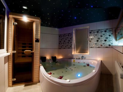 VIP " New-York" Газ, 4 этаж - камин, Смарт ТВ в Деснянском районе! Київ