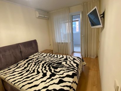 Акция 15%0Своя! 2 кв на Солнечном. Собственник. Посуточно и Почасово Дніпро