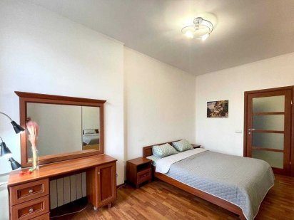 Квартира на Павлівському майдані подобово (центр, Майдан Конституції) Харьков