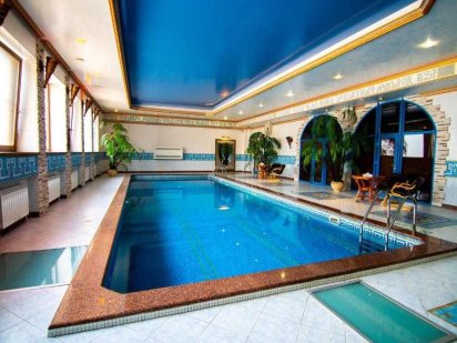 100 Посуточно автономный отельно ресторанный СПА комплекс Київ