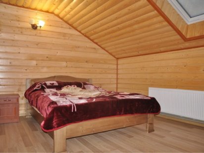 Відпочинок в карпатах Славське ! Без господарів ! Житло ! Чан ! Сауна Славское