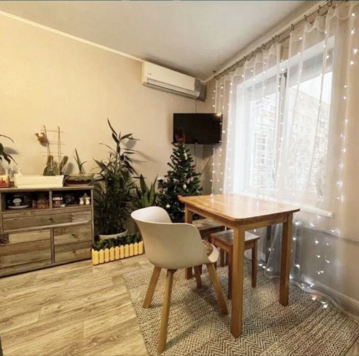 Продам 3-х комнатную квартиру - фото 1