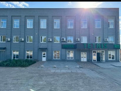 Продажа гостиничного  комплекса 1200кв. Вознесенськ