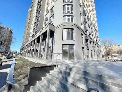 Продаж приміщення в центрі міста 1-й поврех зданого ЖК БорисоГлібський Вышгород