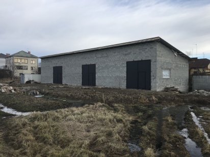 Продаж, оренда приміщення, гараж,СТО Дрогобич