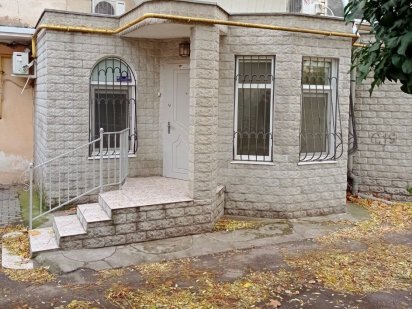 Продам Коммерческое помещение - пр-кт Мира - центр г. Черноморска! Черноморск