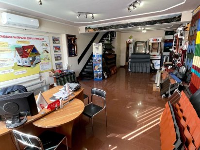 Продається комерційне приміщення. Центр. Кам'янець-Подільський