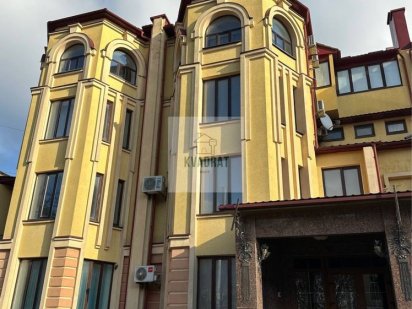 Продам шикарний готель в самому центрі міста Каменец-Подольский