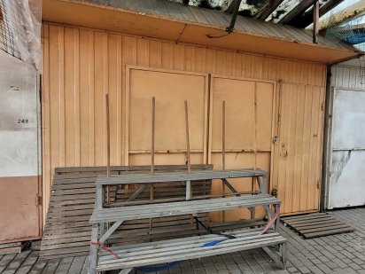 Продам контейнер на привокзальному ринку в хорошому місці Ковель