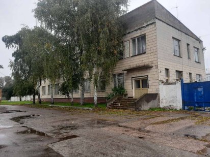 Майновий комплекс  з ЖД під’їздом,земельна ділянка 2,9 га Конотоп