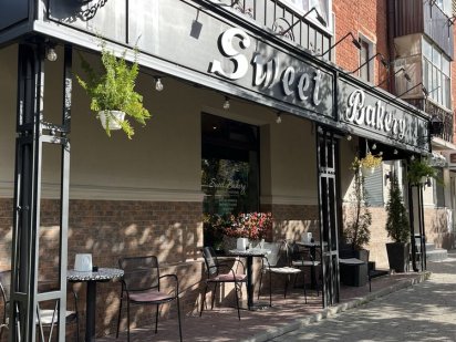 Комерційна нерухоміть з діючим прибутковим бізнесом Коломия