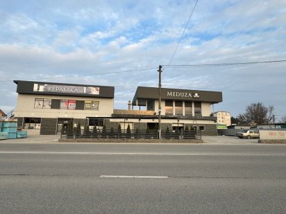 Продам майновий комплекс Кам'янець-Подільський