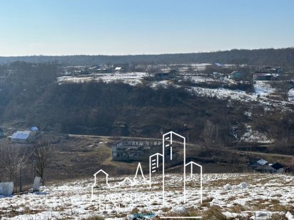 Продам майновий комплекс Кам'янець-Подільський