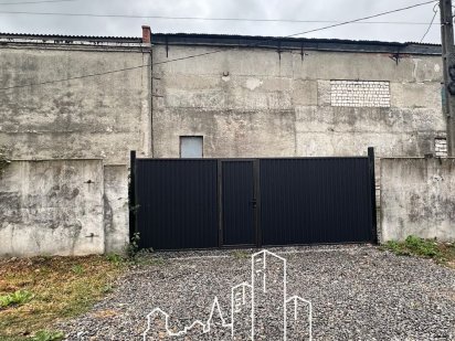 Продам складське приміщення з приватизованою землею Каменец-Подольский