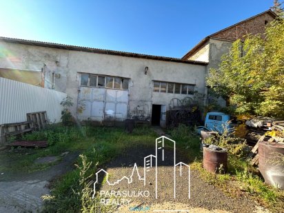 Продам комерційне приміщення Кам'янець-Подільський