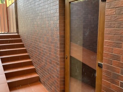 Продам комерційне приміщення р- н. Коледжу ПДАТУ Кам'янець-Подільський