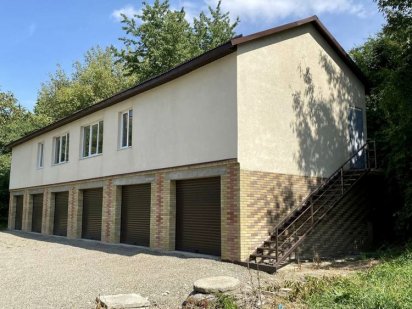 Продам комерційне приміщення Кам'янець-Подільський