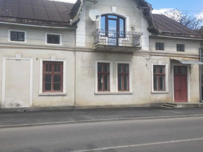 Нежитлові приміщення 120,5 м2, Коломия, вул. Адама Міцкевича 68 Коломия