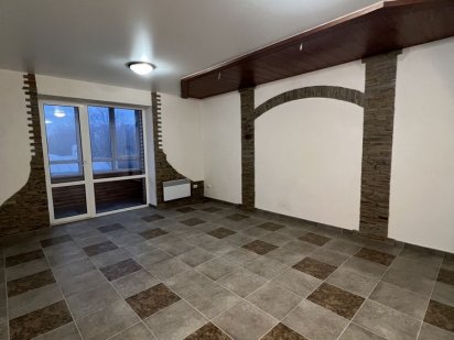 Продам комерційне приміщення в центрі міста Кам'янець-Подільський