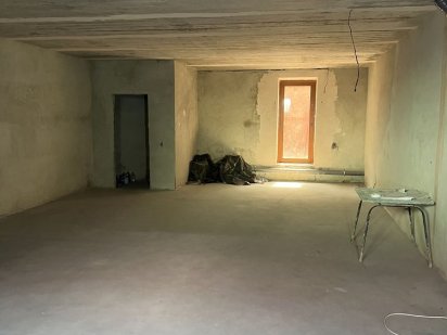 Продам комерційне приміщення, р-н Коледжу ПДАТУ. Кам'янець-Подільський