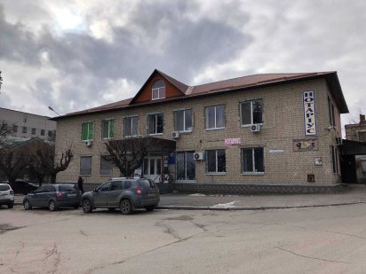 Офісно-готельний центр "НОВИНКА" в центрі міста Лозова Лозова