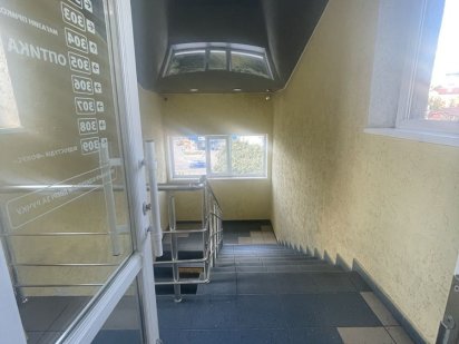 Продаж комерційного приміщення в центпі м. Малина Малин