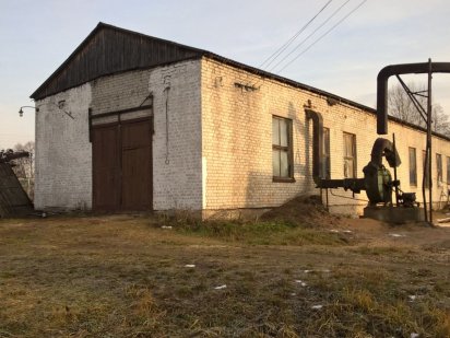 Ангар та складські приміщення вул. Грушевського Малин