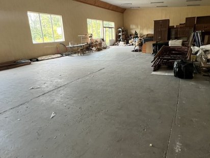 Склади , Ангар 640 м. 50 с землі.  Обухів. Без комісії. Обухів