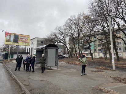 Продам комерцію з працюючим орендарем! Павлоград - червона лінія. Павлоград